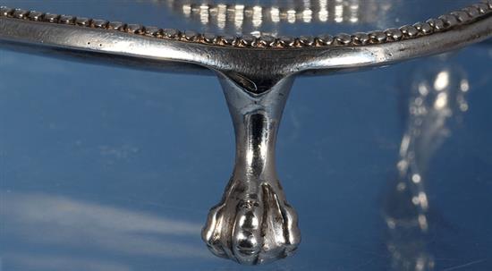 A George III silver snuffers stand, by John Arnell, Length 188mm weight 5.8oz/183grms